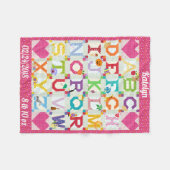 ベビーパーソナライズされたガールアルファベットキルトデザイン フリースブランケット (正面(横))