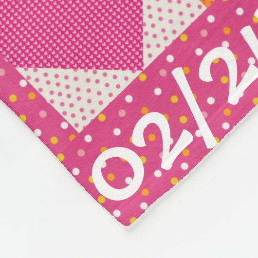 ベビーパーソナライズされたガールアルファベットキルトデザイン フリースブランケット (角)