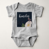 ベビーパーソナライズされた体スーツベビーピンクコスモスオンナ ベビーボディスーツ (正面)