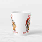 ベビーパーソナライズされた初めてのクリスマスバニー カフェラテマグ (正面)