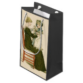 ベビービクトリアングリーンアウェイマザー スモールペーパーバッグ (裏面アングル)