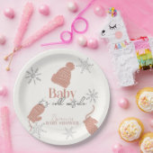 ベビーピンクのビーニーの赤ちゃんシャワー外は寒い ペーパープレート (パーティー)