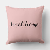 ベビーピンク色ホームモノグラム クッション (裏面)