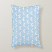 ベビーブルーの弓パターン アクセントクッション (正面(垂直))