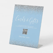 ベビーブルーシルバーウェディングカードギフトQRコード 台座サイン (正面)