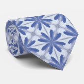 ベビーブルースカイの花の繰り返しパターン ネクタイ (ロール)