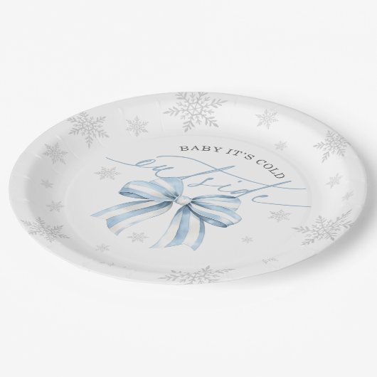 ベビーブルーボウ冬の赤ちゃんシャワー外は寒い ペーパープレート (アングル)