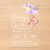 ベビーベア、紫色のバルーン、最初の誕生日 アクリル招待状 (正面)