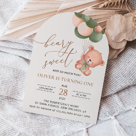 ベビーベア、緑のバルーン、最初の誕生日 招待状