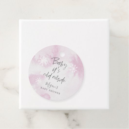 ベビーモダンピンクの冬のシャワー外は寒い フェイバータグ (インサイチュ)