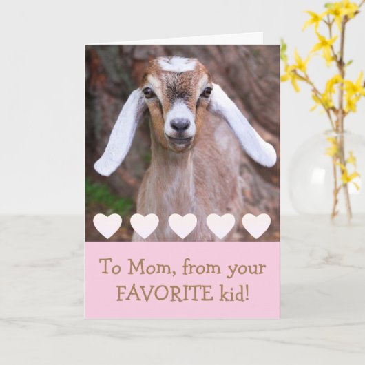 ベビーヤギとハートママ誕生日 カード (黄色い花)