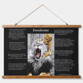 ベビーライオンは親の首をかむ 吊り下げ型タペストリー (正面)