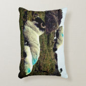 ベビーラムスリーピングウィストマンズウッド アクセントクッション (正面(垂直))