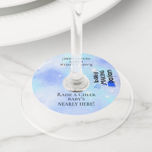 ベビー作りポーションブルーハートベビーシャワートースト ワイングラスタグ (クローズアップ)