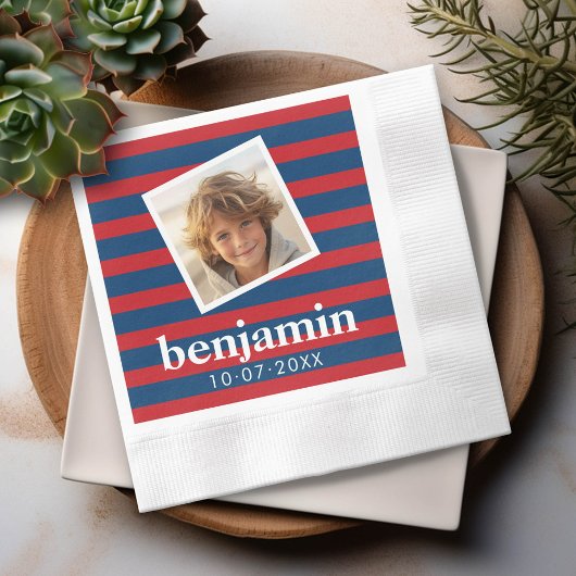 ベビー写真と誕生日かわいい男のストライプの子 縁ありカクテルナプキン