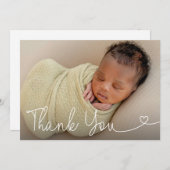 ベビー写真の誕生発表のモダンハートスクリプト サンキューカード (正面/裏面)