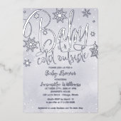 ベビー冬の外で寒い灰色の赤ちゃんシャワーFoi 箔招待状 (正面)