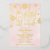 ベビー冬の女の子の赤ちゃんシャワー外が寒い 箔招待状 (正面)