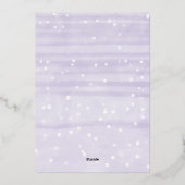 ベビー冬の紫の赤ちゃんシャワー外は寒い 箔招待状 (裏面)