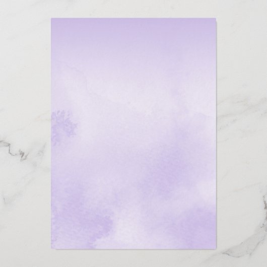 ベビー冬の紫の赤ちゃんシャワー外は寒い 箔招待状 (裏面)