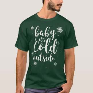 ベビー冬の雪の外は寒い Tシャツ