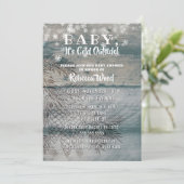 ベビー冷たい外側の素朴な木製の冬のシャワー 招待状 (スタンド正面)