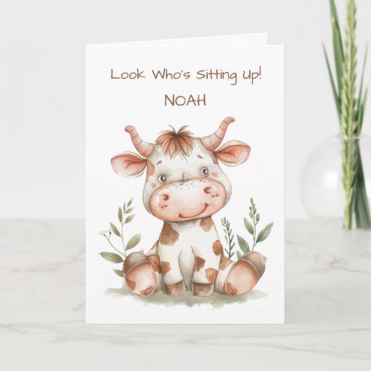 ベビー初めてかわいい牛を座ってカスタマイズ カード (正面)
