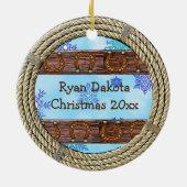 ベビー初めてのクリスマスのカウボーイとテディベア セラミックオーナメント (裏面)