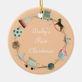 ベビー初めてのクリスマスカスタムの色と文字 セラミックオーナメント (正面)