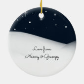 ベビー初めてのクリスマスサンタ祖父母 セラミックオーナメント (裏面)
