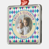 ベビー初めてのクリスマスファミリーカスタム写真テンプレート メタルオーナメント (左)
