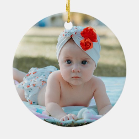 ベビー初めてのクリスマスフォト誕生日付重量 セラミックオーナメント (裏面)