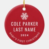 ベビー初めてのクリスマスモダン赤いストライプ写真 セラミックオーナメント (裏面)