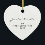ベビー初めてのクリスマス2024白パーソナライズされたい写真 セラミックオーナメント<br><div class="desc">この心情祝の形のミニマルタイポグラフィオーナメントを持つベビーの初めてのクリスマスはクラシックホワイトで、お子様の名前と写真とパーソナライズされた一緒にホワイトの形をした。この特別な節目を記念するのに最適なカスタムこのオーナメントは、新しい親のための思いやりある記念と素晴らしギフトアイディアを作る。ベビーの初めてのクリスマスオーナメント、パーソナライズされた写真の休日のキープサケカスタムー、またはミニマルな休日の装飾を探している人々に理想的な、このタイムレスな作品はあなたの休日のお祝いに特別なtouchを追加する。</div>