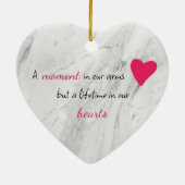 ベビー名及びベビー日付による損失記念碑 セラミックオーナメント (裏面)