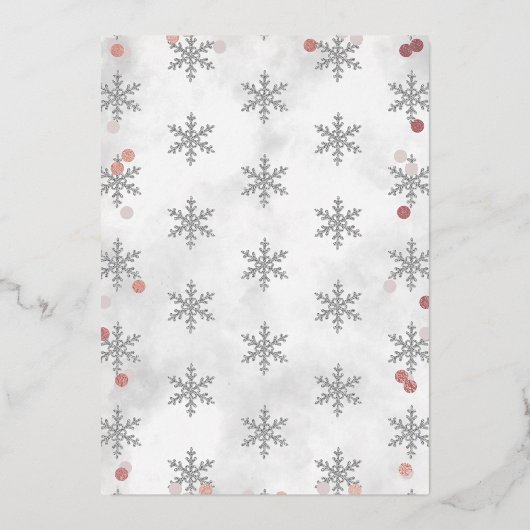 ベビー外の女の子の冬の赤ちゃんシャワー寒い 箔招待状 (裏面)