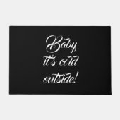 ベビー外は冷たいブラックカスタムおもしろい可愛 ドアマット (正面)