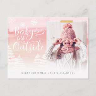 ベビー外は寒いピンクの冬のクリスマス写真 ポストカード
