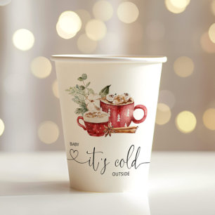 ベビー外は寒い 紙コップ