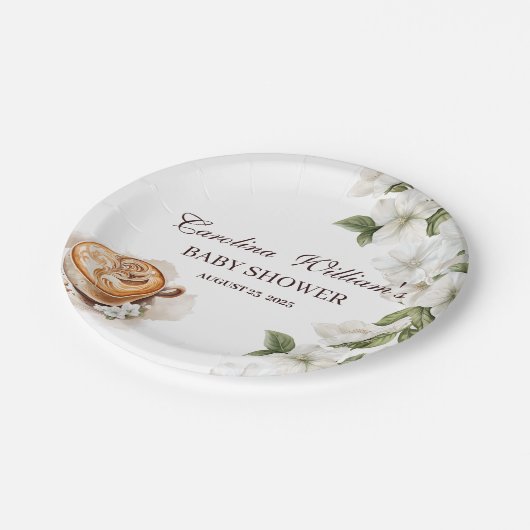 ベビー素朴はコーヒーの赤ちゃんシャワーを醸造している ペーパープレート (アングル)