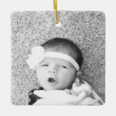 ベビー誕生統計誕生レコードのクリスマスフォト セラミックオーナメント (正面)