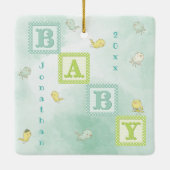 ベビー鳥ブロック名パーソナライズされた年クリスマス セラミックオーナメント (裏面)