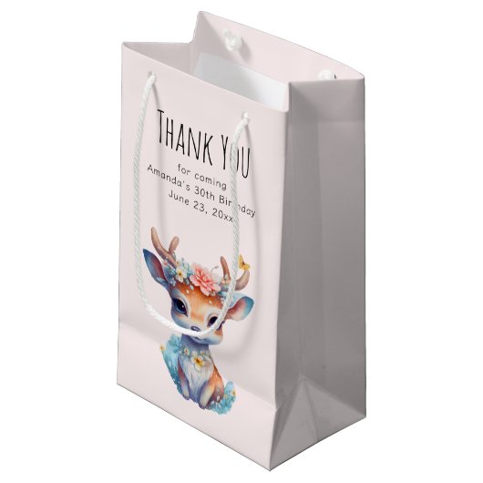ベビー鹿と〔雄ジカの〕枝角と花パーティーありがとう スモールペーパーバッグ (正面アングル)