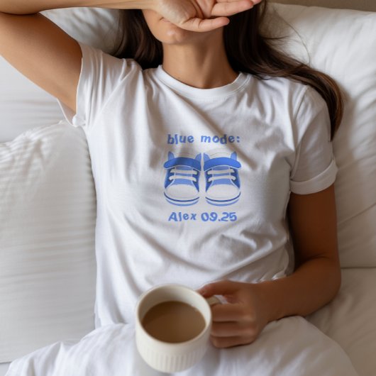ベビー・ブーツお披露目 名前と日付 Tシャツ
