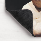 ベビー、Olmecを握る脚を組んで姿 マウスパッド (コーナー)