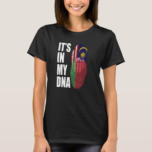 ベラルーシとマレーシアのミックスDNA伝統国旗 Tシャツ (正面)