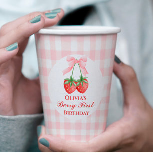 ベリーの最初のイチゴの誕生日ピンクボウジンガム 紙コップ