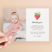 ベリーの最初のイチゴ1st誕生日の写真 サンキューカード