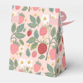 ベリーの最初のイチゴ フェイバーボックス (裏面サイド)