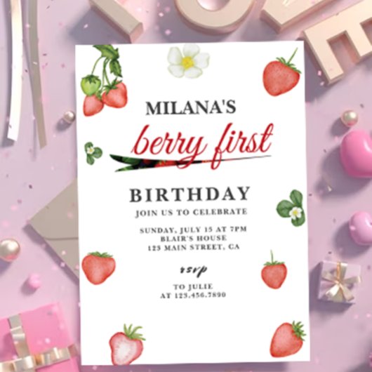 ベリーの最初の水の色イチゴの最初の誕生日 招待状